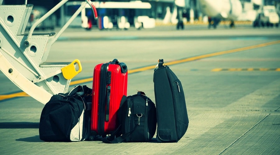 در سفر چه چیزهایی باید با خود همراه داشته باشید؟